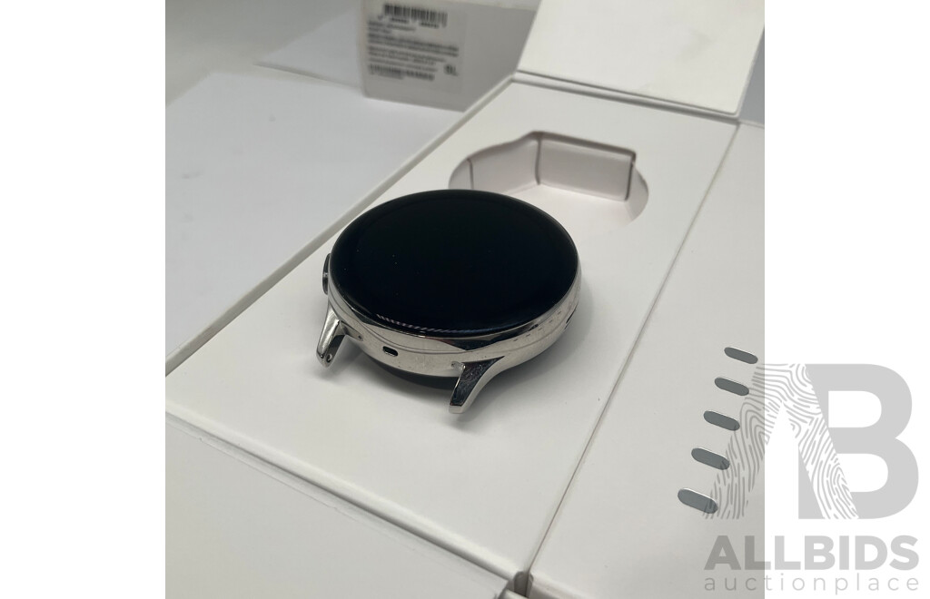 SAMSUNG (SM-R830)Galaxy Watch Active 2  (40mm) Silver (Black Strap) - ORP $599.00