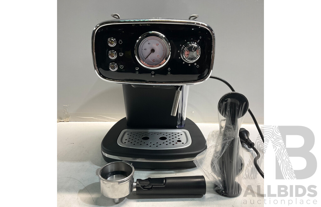 KOGAN (KAESSPCOFFA) Espresso Manual Coffee Machine - ORP $149.99