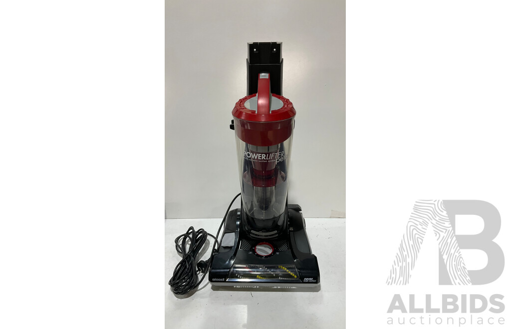 BISSELL (1521F) Powerlifter Pet Vacuum Cleaner - ORP $249.00