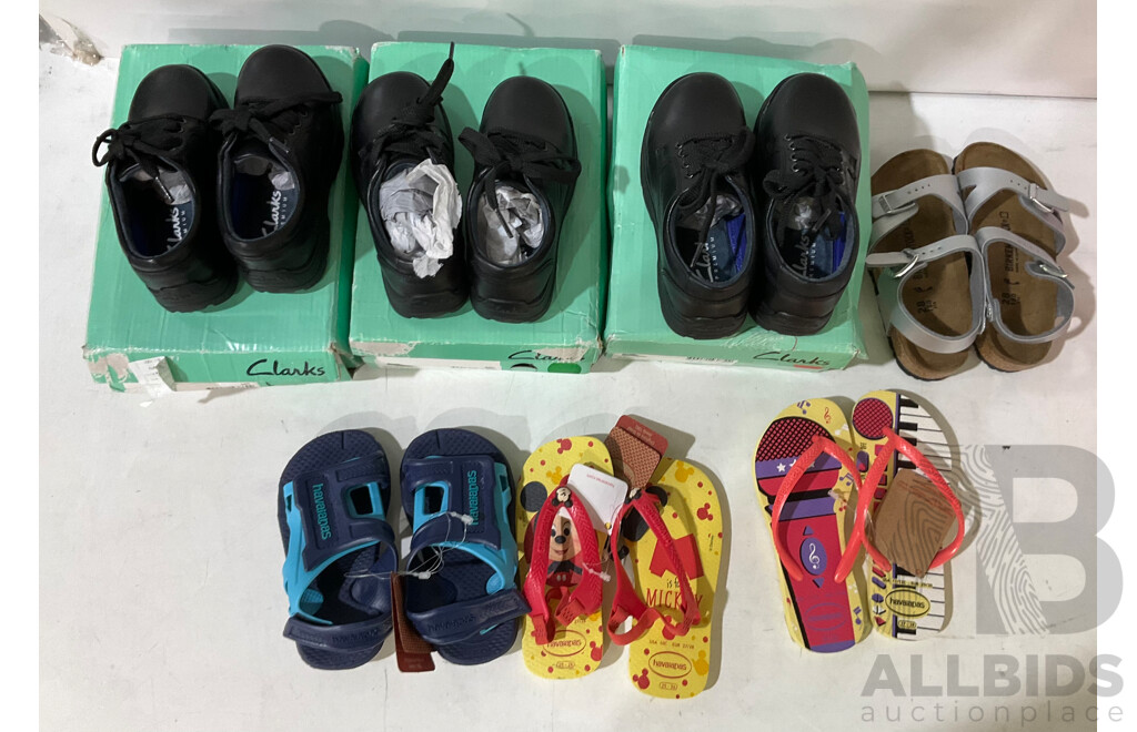 CLANKS Kids School Shoes(8)(8.5)(9) & HAVAIANAS Kids Slippers (25-28) & BIRKENSTOCK Kids Slipers (28) - Lot of 7 - Estimated Total ORP $349.00