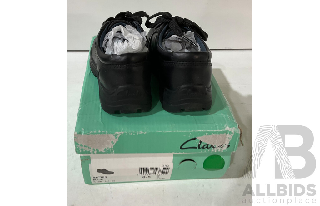 CLANKS Kids School Shoes(8)(8.5)(9) & HAVAIANAS Kids Slippers (25-28) & BIRKENSTOCK Kids Slipers (28) - Lot of 7 - Estimated Total ORP $349.00