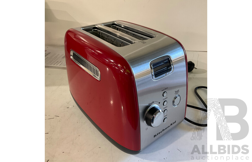 KITCHENAID (KMT223) 2 Slice Artisan Automatic Toaster - ORP $249.00