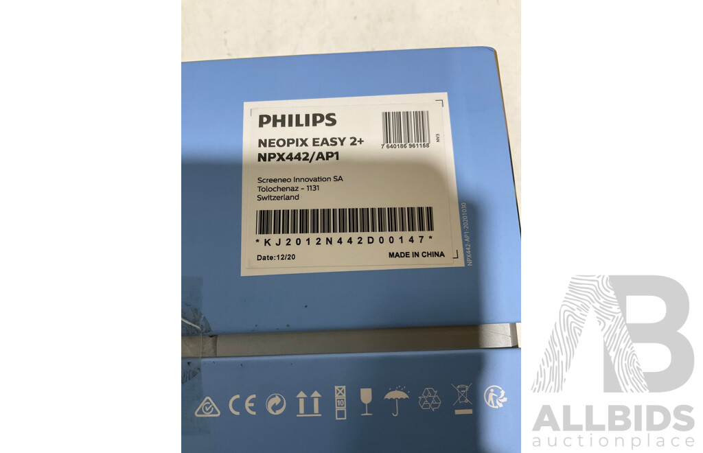 PHILIPS NeoPix Easy 2+ Home Projector NPX442/AP1 - Estimated ORP $379