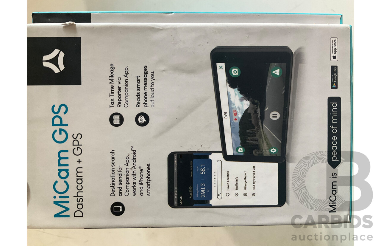 NAVMAN GPS - Altius Premium Multisport Gps Smart Watch - MOOCHIES Smart Watch - CYGNETT Phone Holder (Lof of 4) Estimated ORP $500