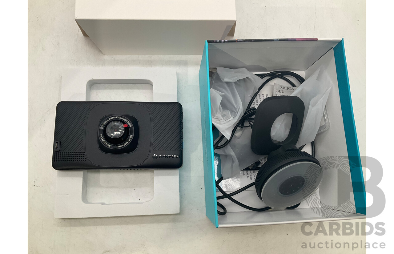 NAVMAN GPS - Altius Premium Multisport Gps Smart Watch - MOOCHIES Smart Watch - CYGNETT Phone Holder (Lof of 4) Estimated ORP $500