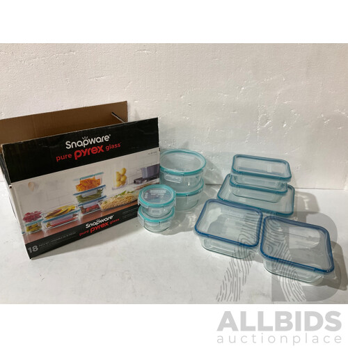 SNAPWARE (1103106) Pyrex Glass Container 18 Piece Set X 2,  Non-Slip Flocked Hangers (1193759) - Lot of 3 - Total ORP $149.97