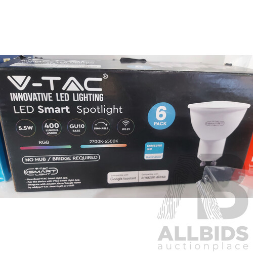 COMMERCE STREET Set of 2 Table Lamps & Assorted Lighting Equipment - Lot of 6- Estimated ORP $250