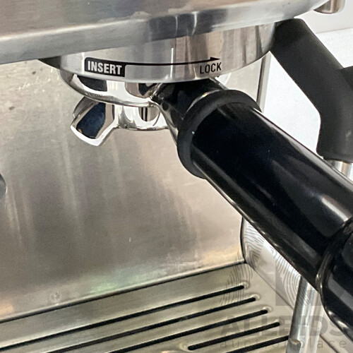 BREVILLE (BES875BSS) Barista Express Espresso Machine (Brushed Stainless Steel) - ORP $649