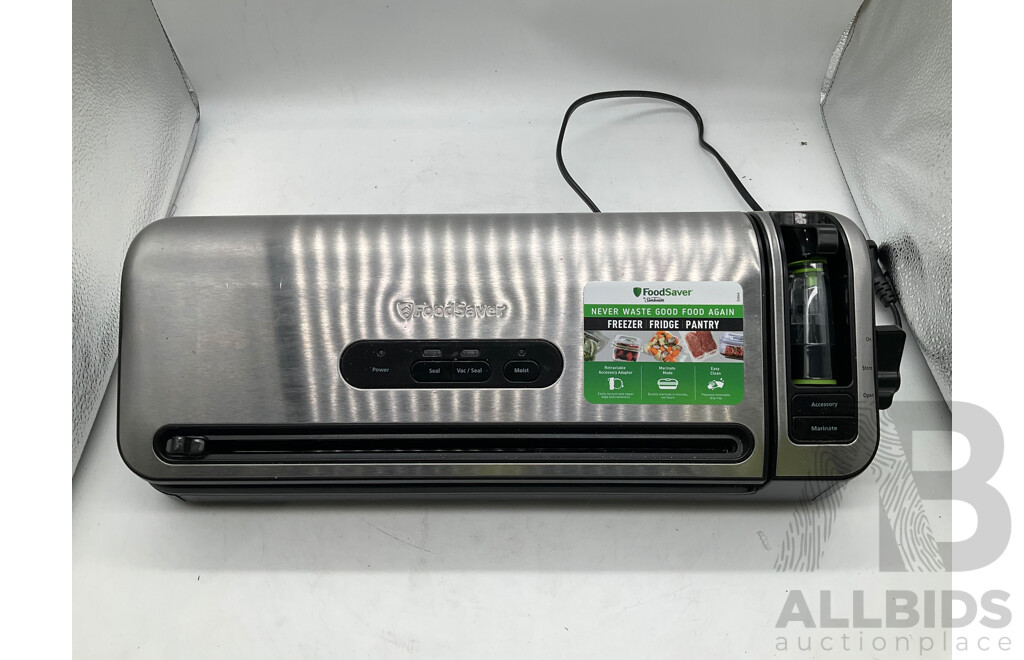 FOODSAVER (VS7850) Controlled Seal System - ORP $299.99