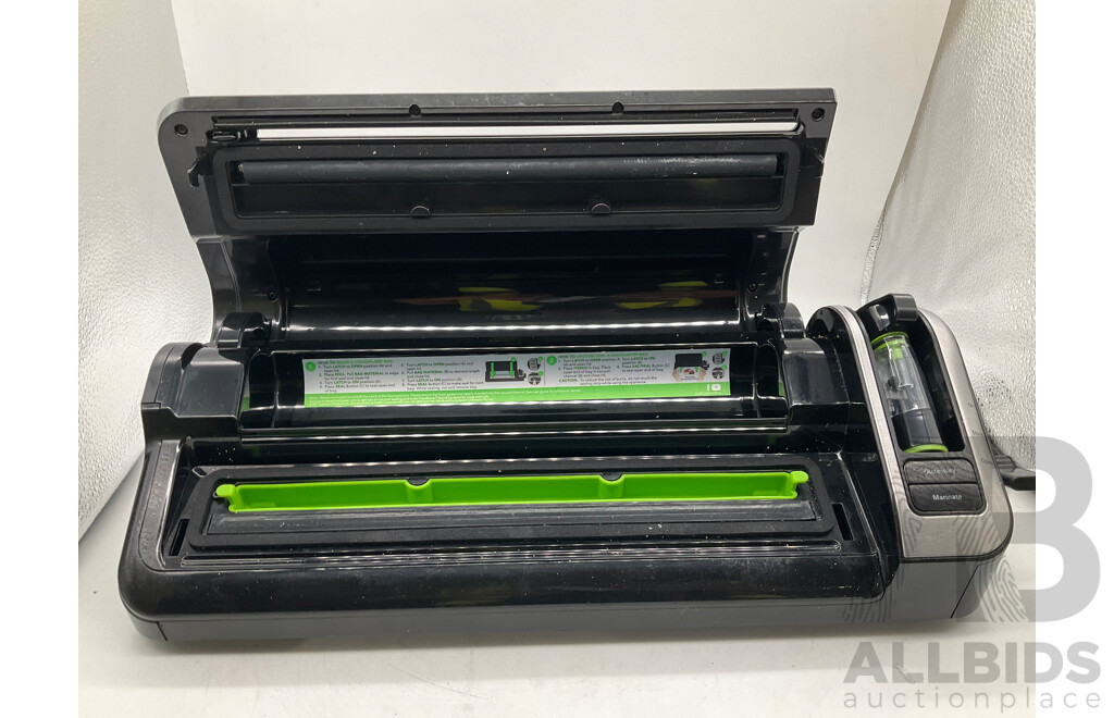 FOODSAVER (VS7850) Controlled Seal System - ORP $299.99