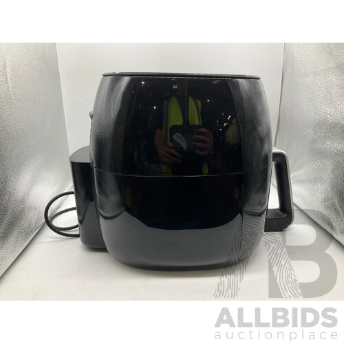PHILIPS (HD9650/93) Airfryer XXL Premium - ORP $449.95