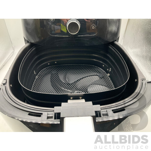 PHILIPS (HD9650/93) Airfryer XXL Premium - ORP $449.95