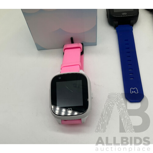 Moochies (MOCONNCTBK) Connect Smart Watch 4G Black(x2) / Blue(x1) / Pink(x1) - Lot of 4 - Total ORP $716.00