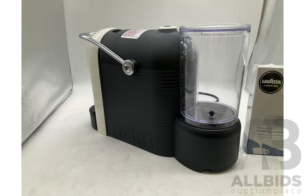 LAVAZZA (1800345) a Modo Mio Jolie & Milk Coffee Maker and Milk Frother - ORP $249.00