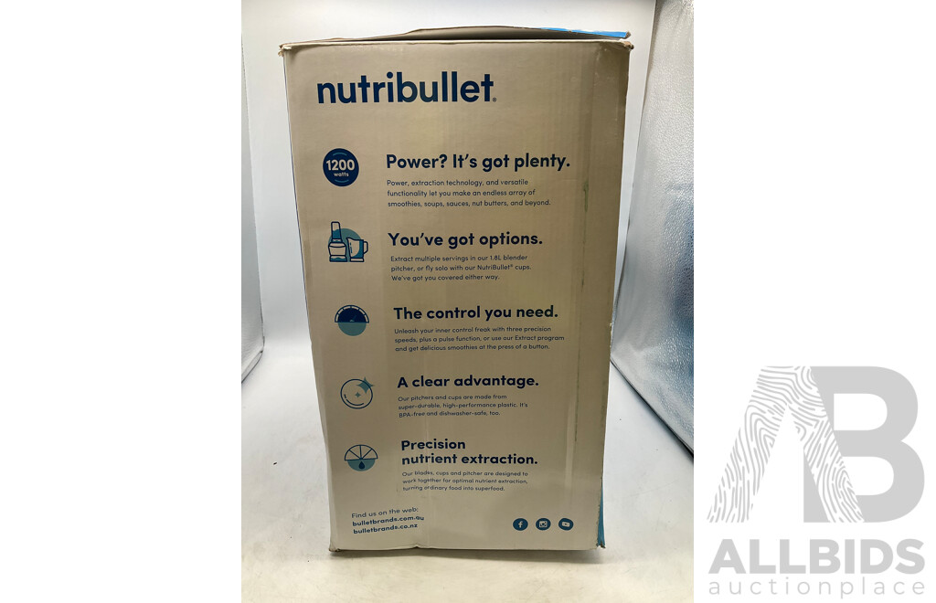 NUTRIBULLET (NBF07500-1210DG) Blender Combo 1200 & LAVAZZA a Modo Mio Jolie - Lot of 2 - Total ORP $338.00