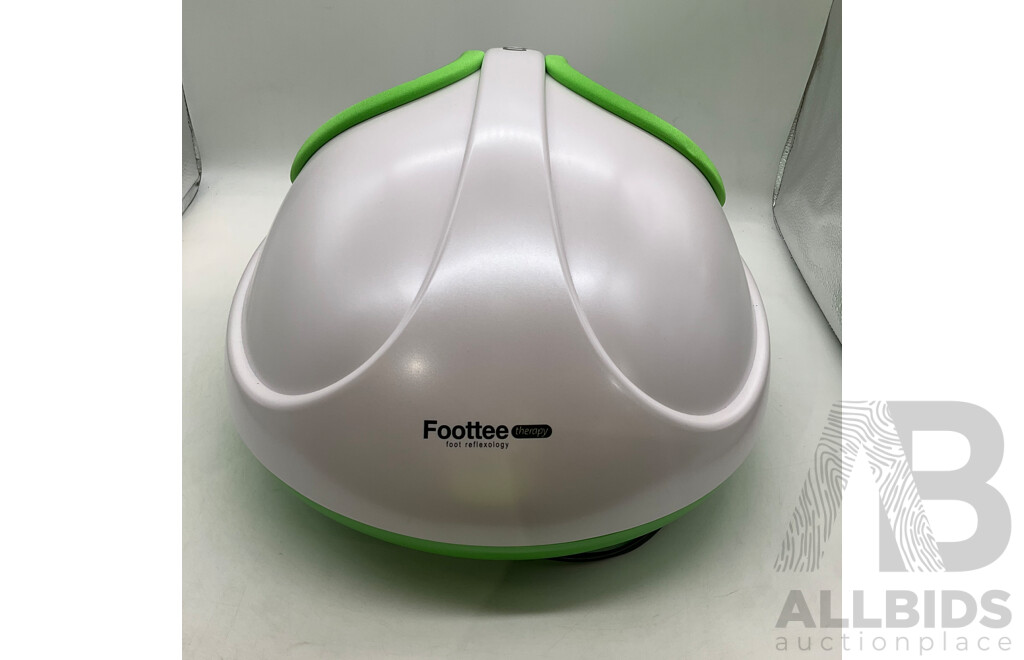 OGAWA (OF1708) Foottee Therapy Foot Reflexology - ESTIMATED ORP $299