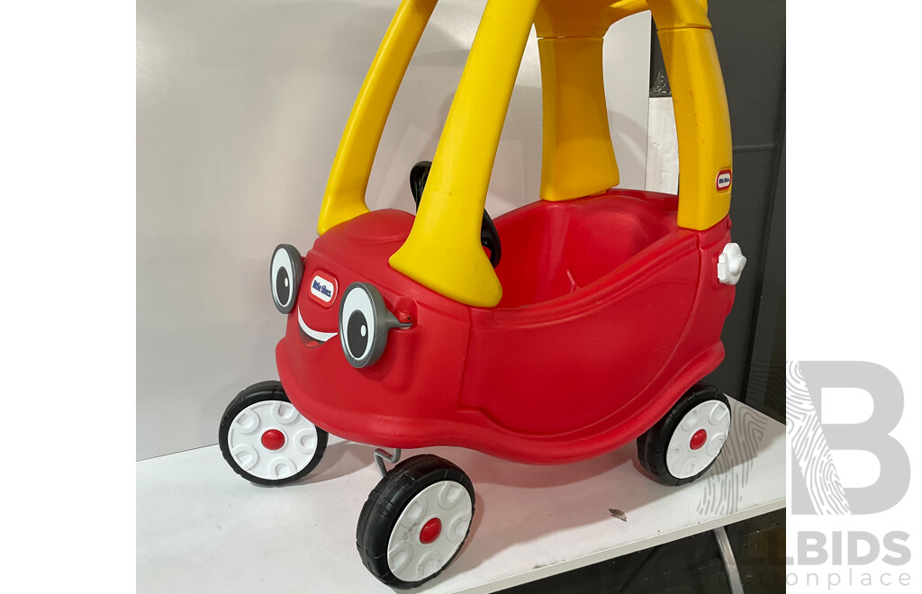 STEP 2 Archway Falls Water Table - KINGFISHER I Wonder Why Ultimate Collection - LITTLE TYKES Cozy Coupe - Lot of 3 - Estimated Total ORP $250.00