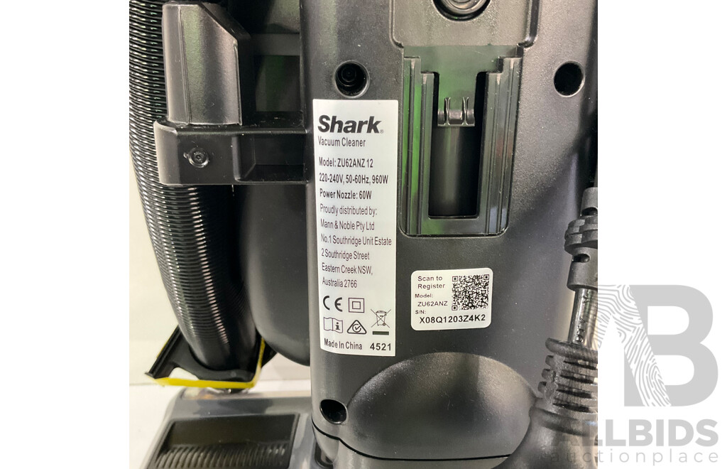 SHARK (ZU62ANZ) Navigator Pet With Self-Cleaning Brushroll Vacuum - Total - ORP $319