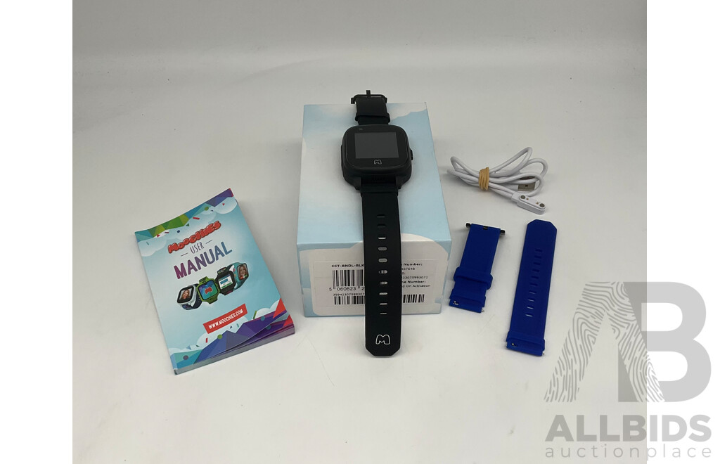 MOOCHIES (5060623281519) Connect Black Watch + Navy Strap - Estimated ORP $179.95