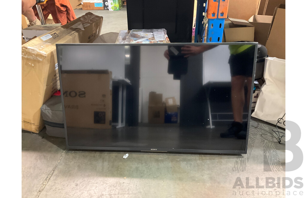 SONY (KD43X8000H) 43 Inch X8000H 4K UHD HDR Smart Android LED TV - ORP $1,299.00