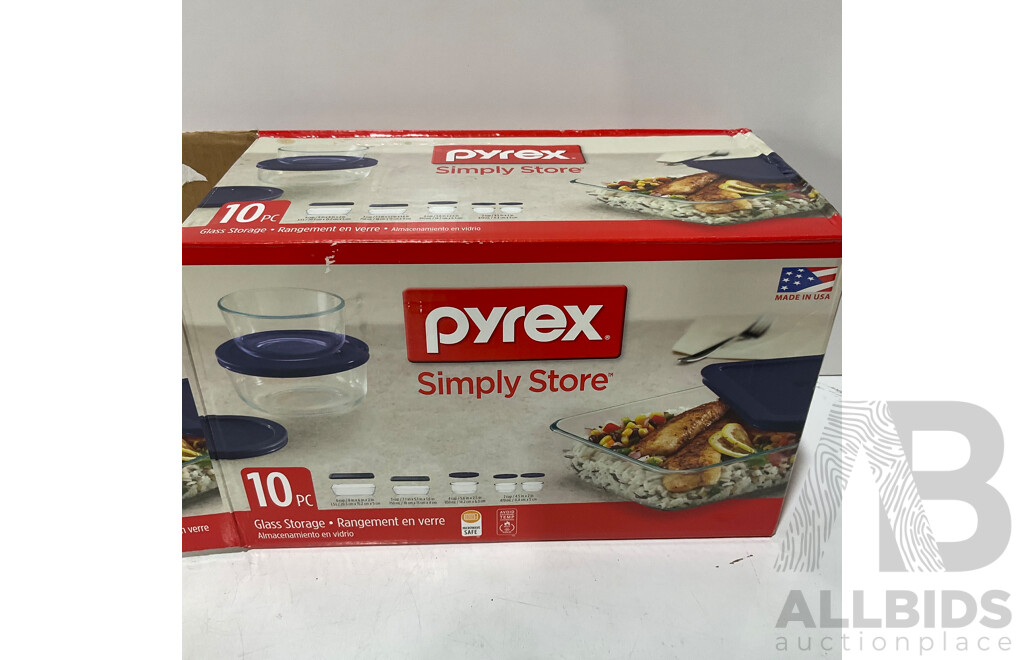 PYREX, OXO and Assorted Kitchen Storage Items - LOT of 16 - Approximate ORP $159.99