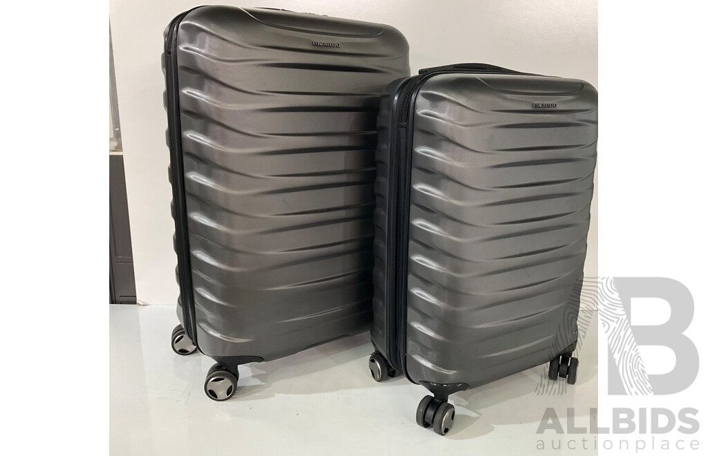 RICARDO BEVERLY HILLS Half Dome 2 Piece Luggage Set (Charcoal) - Estimated Total ORP $199.99