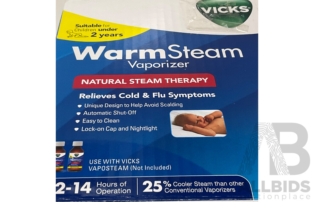 PRESENZA (181203) Italia Deluxe Soft Close Quick Release Toilet Seat (ONE ONLY) - VICKS (132727) Warm Steam Therapy Vaporiser - Lot of 2 - Total ORP $150.00