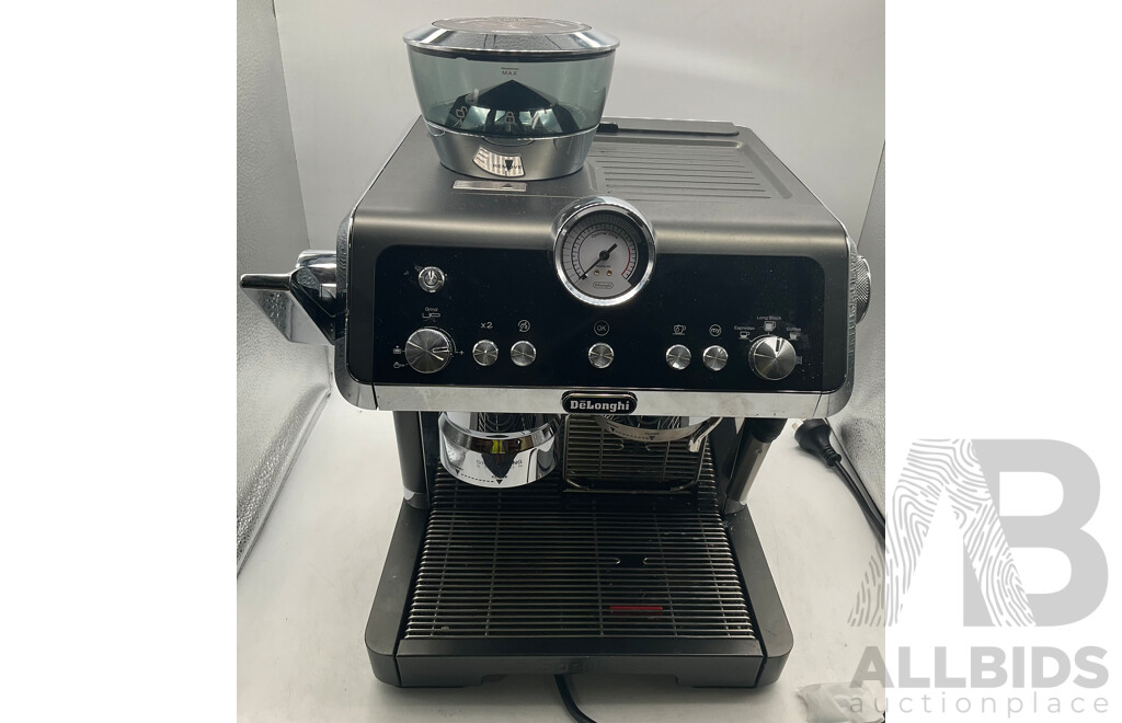 DELONGHI Coffee Machine (EC933x) - ORP - $999.00