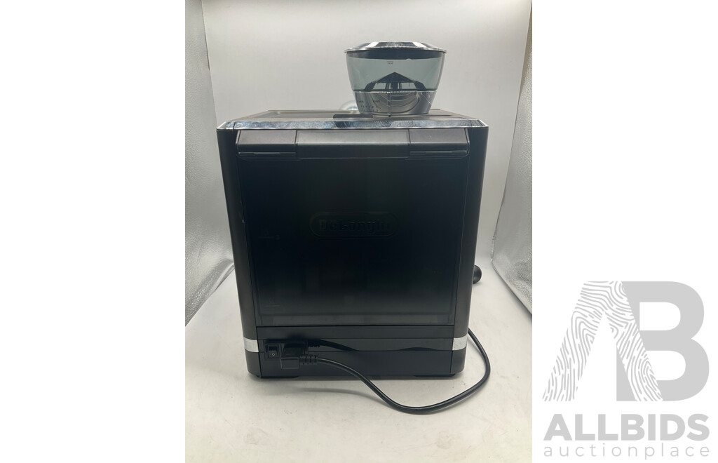 DELONGHI Coffee Machine (EC933x) - ORP - $999.00