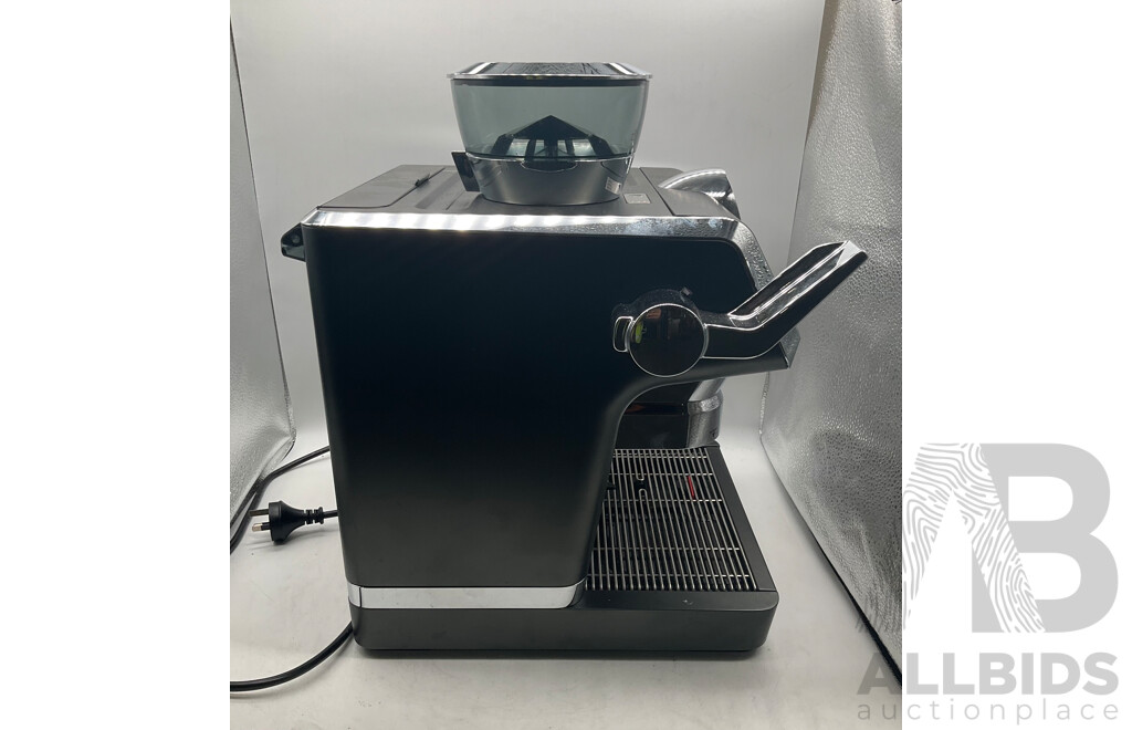 DELONGHI Coffee Machine (EC933x) - ORP - $999.00