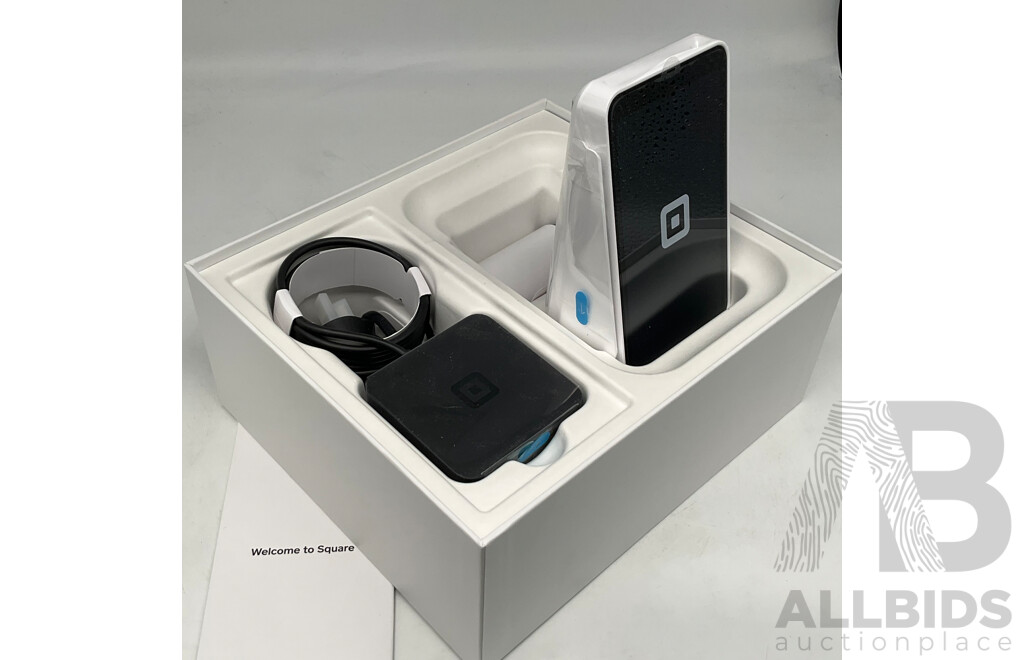 SQUARE (104261) All in One Payment Terminal and Receipt Rolls Bundle - SQUARE Dock- SQUARE Reader Lot of 3- ORP $439.00