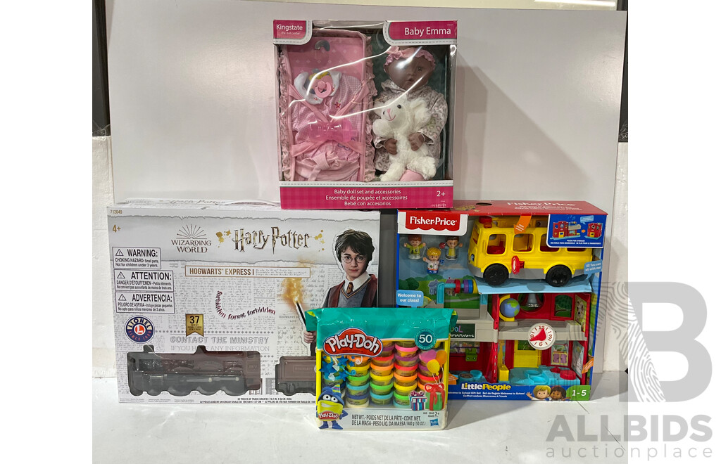 FISHER-PRICE, PLAY DOH, HARRY POTTER Assorted Toys - Lot of 4 - Estimated Total ORP $230.00