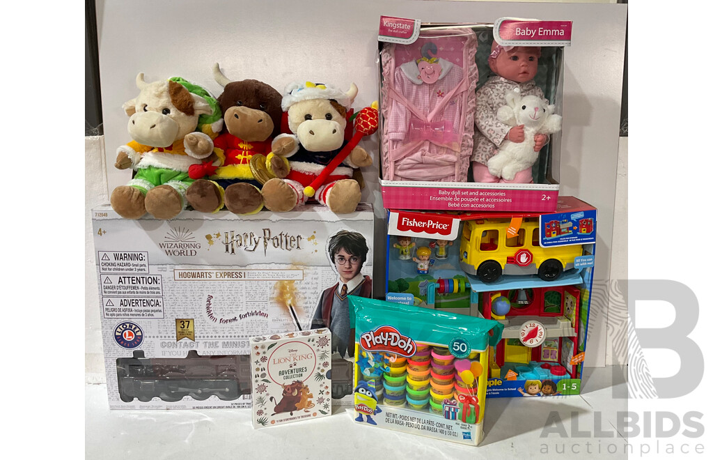 FISHER-PRICE, PLAY DOH, HARRY POTTER - Assorted Toys & Books - Lot of 6 - Estimated Total ORP $260.00