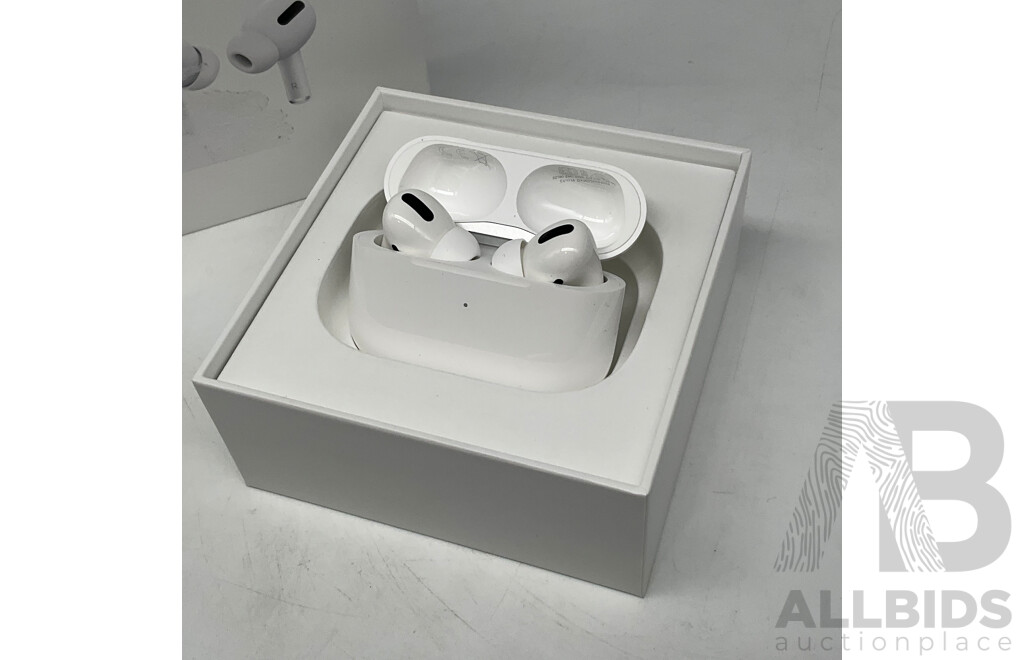 APPLE (MLWK3ZA/A) AirPods Pro With Magsafe Charging Case - ORP $369.99