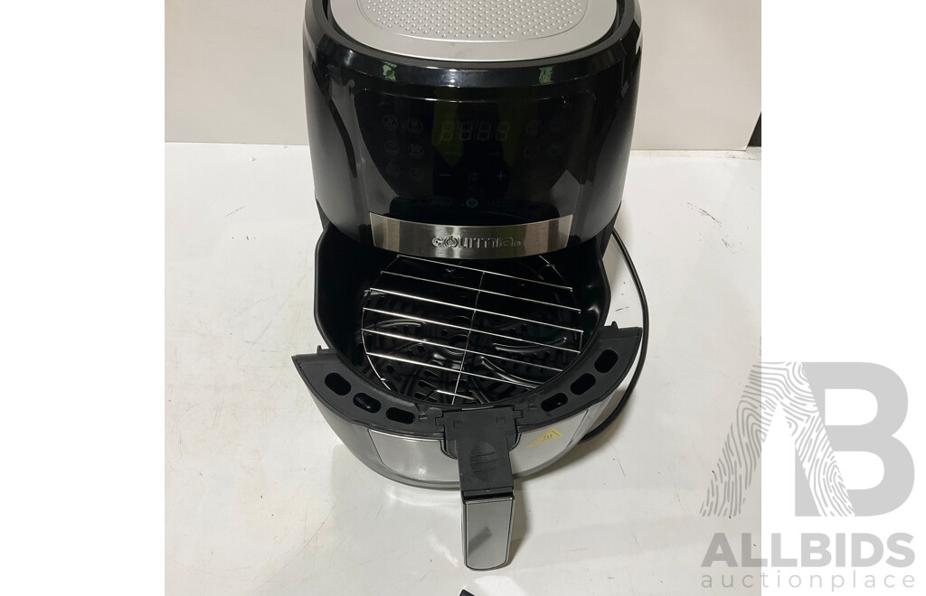 GOURMIA (GAF698) 6.7L Digital Air Fryer, KENWOOD ( FDP642BK) Food Processor - LOT of 2 - Total ORP $189.96