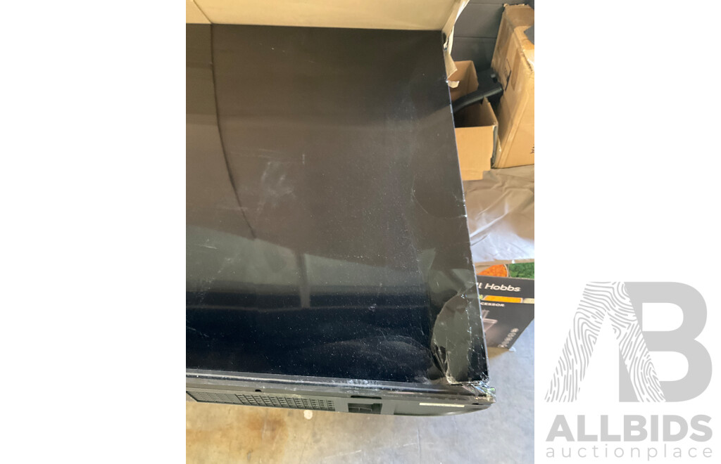 HISENSE 70 Inch UHD 4K Tv Series A6G - Total ORP $1699.00