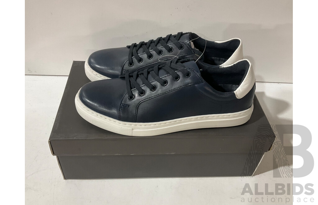 AQUILA (114034) Jed Men's Shoes (Navy & Black, Size 42) Lot of 2 - Estimated Total ORP $300.00