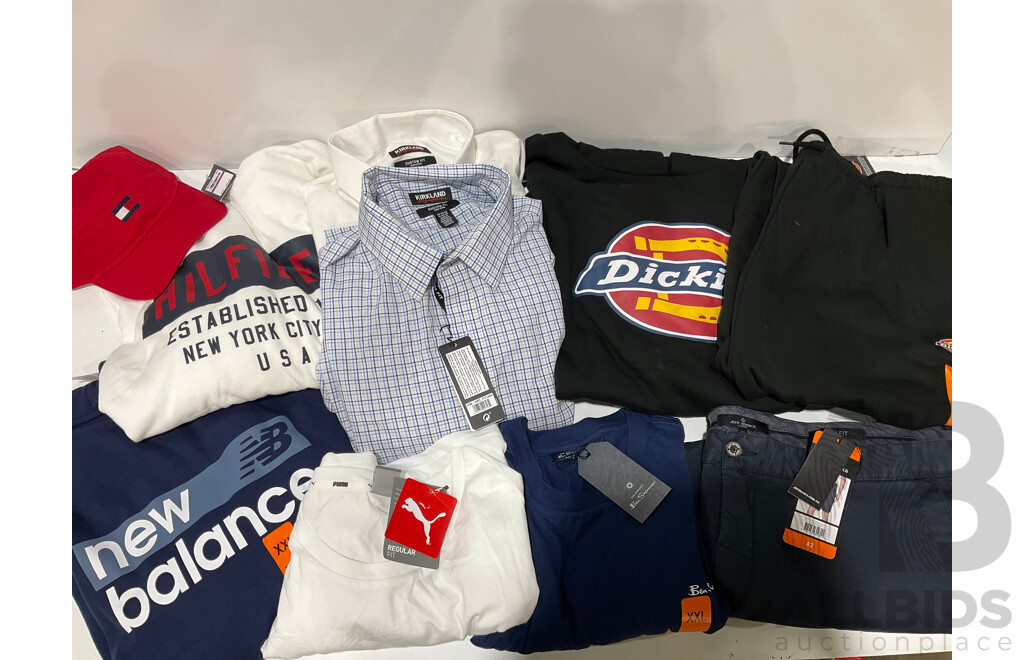 TOMMY HILIFIGER, NEW BALANCE, KIRKLAND, BEN SHERMAN, PUMA - Assorted Men's Clothing Size XL and XXL - Lot of 10 - Estimated ORP $500