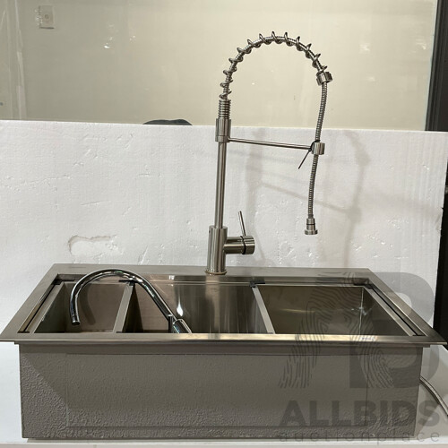 PRESENZA (QKA051) Italia Deluxe Top Mount Sink - WATERMARK (WMKA21005) Mixer Tap Set - Lot of 2 - Total Estimated ORP $969.98