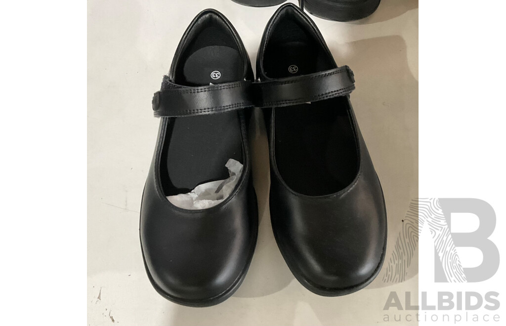 SUREFIT  Brittney Black  School Shoes (Girls)(Size 33) - Lot of 3 - ORP $327.00