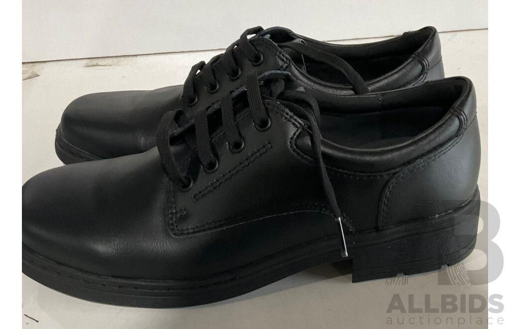 SUREFIT Black School Shoes (Size 39/40) - Lot of 3 - ORP $420.00