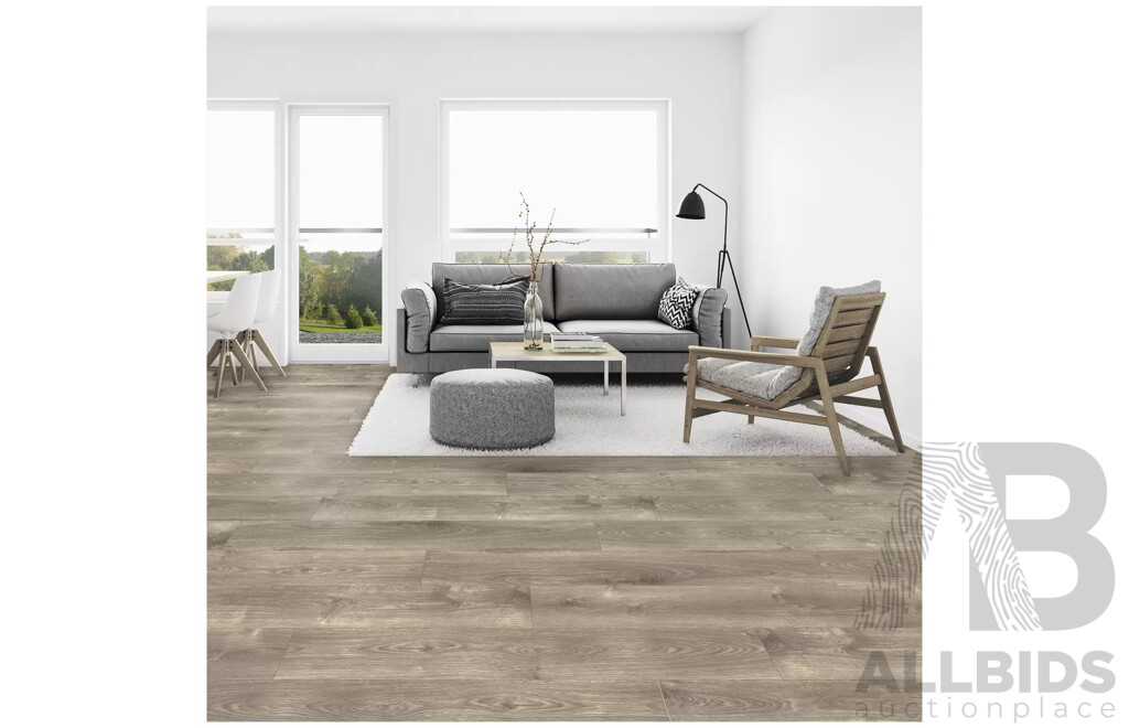 GOLDEN SELECT Laminate Flooring Hartford Oak 2x 1.15M2 - Estimated ORP $99.99