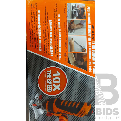 The Renovator Twist-a-Saw Deluxe Kit With Extra Saw Included - ORP $150