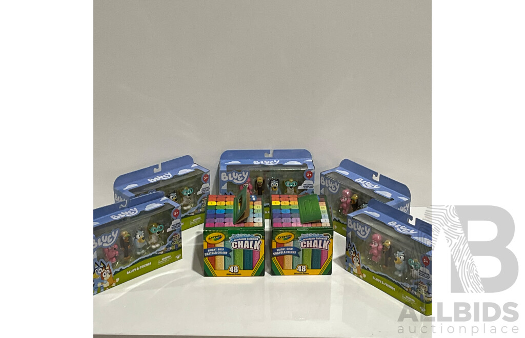 CRAYOLA Sidewalk Chalk - BLUEY (13014-00) and Friends Figuirine Set - Lot of 7 - Total Estimated ORP $180.00