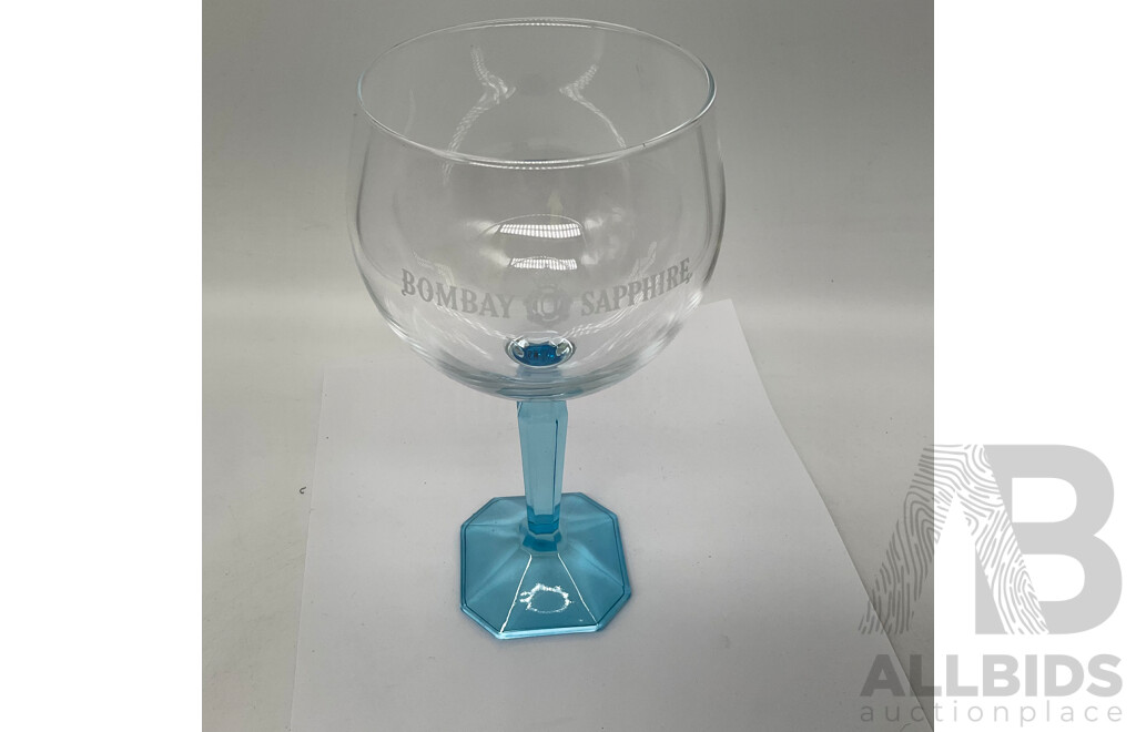 BOMBAY SAPPHIRE Glasses Set of 6, Daniel Brighton Diffuser and Barbuzzo Alcohol Shot Gun - LOT of 3 - Total ORP $285.98