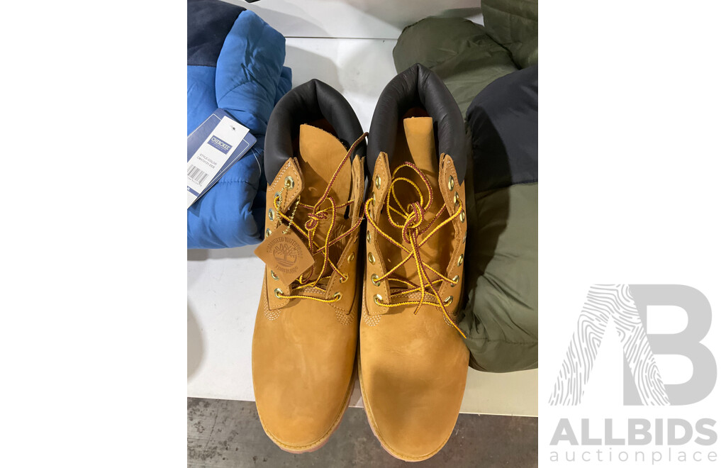 NIKE (Size 11),TIMBERLAND( Size 12) CHEROKEE JACKET (Size XL),ZOO YORK (Size M), NIKE BAG - Assorted Mens Shoes/Clothing - Lot of 5 -  Estimated ORP $1000.00
