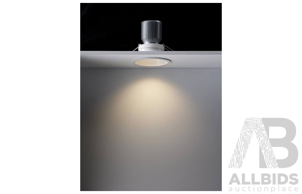 LEDLUX (170822) Custom LED Tri-Colour 100mm 10W Downlight in White - Lot of 6 - Total ORP $319.99