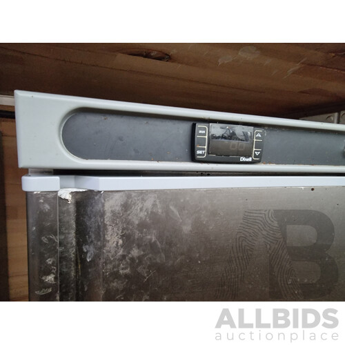 POLAIR Underbench Refrigerator