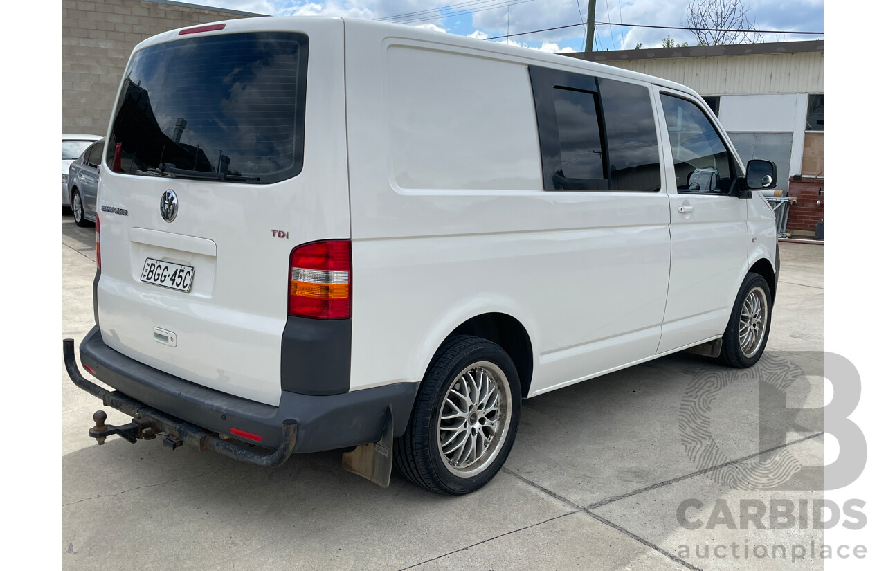 2/2008 Volkswagen Transporter (swb) T5 MY08 Van White 2.5L