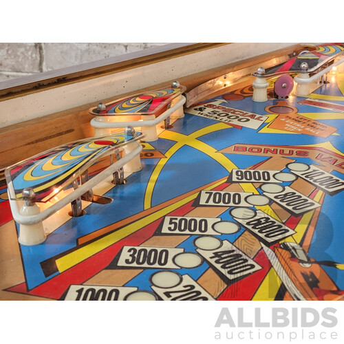 08/1977 Jet Spin (403) D. Gottlieb & Co. Electro-Mechanical Pinball Machine